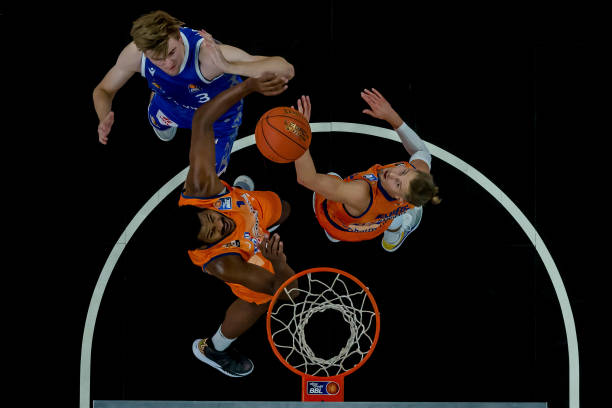 更是商业引 更是商业引