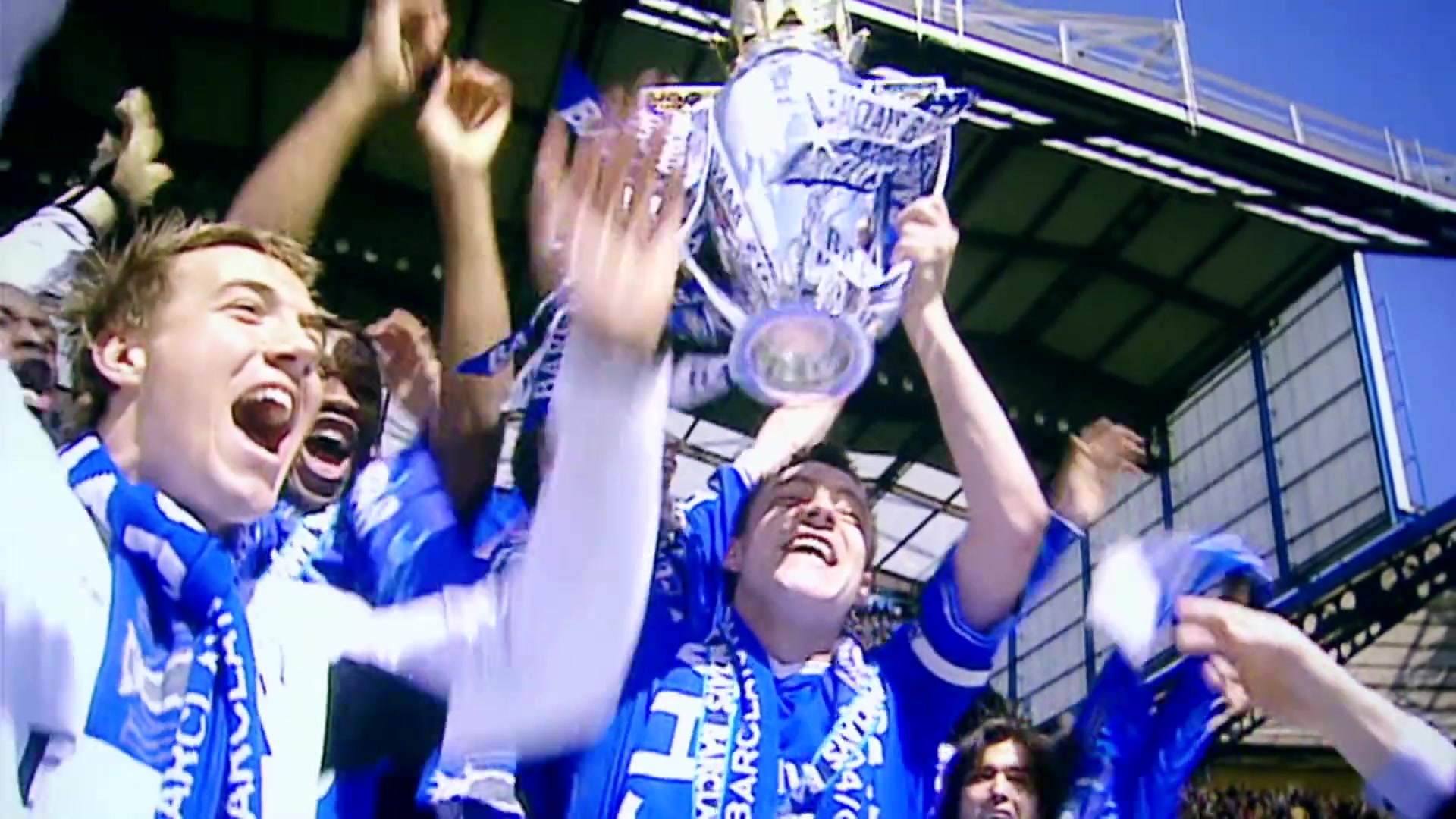 奇心被激起 奇心被激起